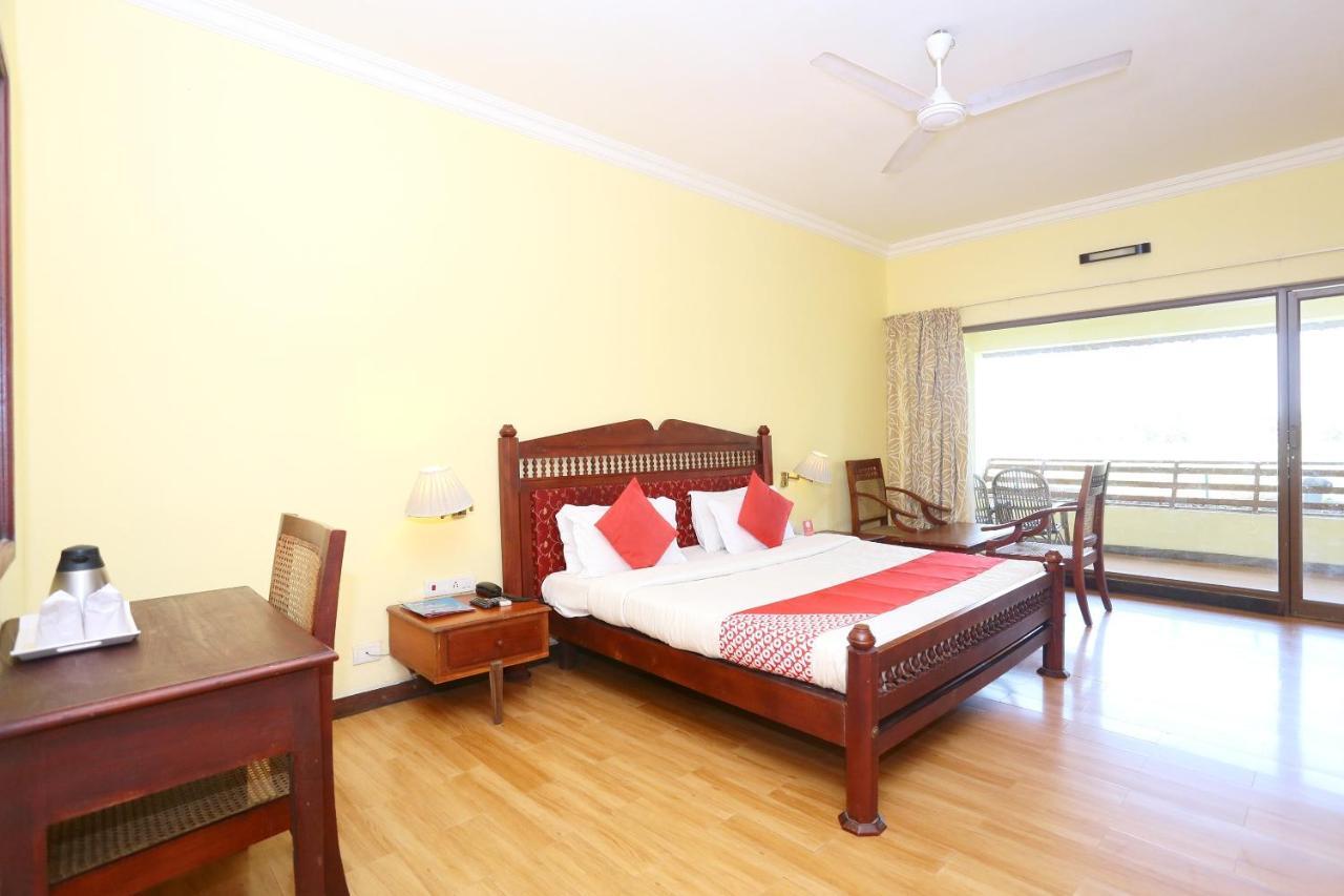 Oyo 26874 Manor Backwater Resort คุมาราคม ภายนอก รูปภาพ