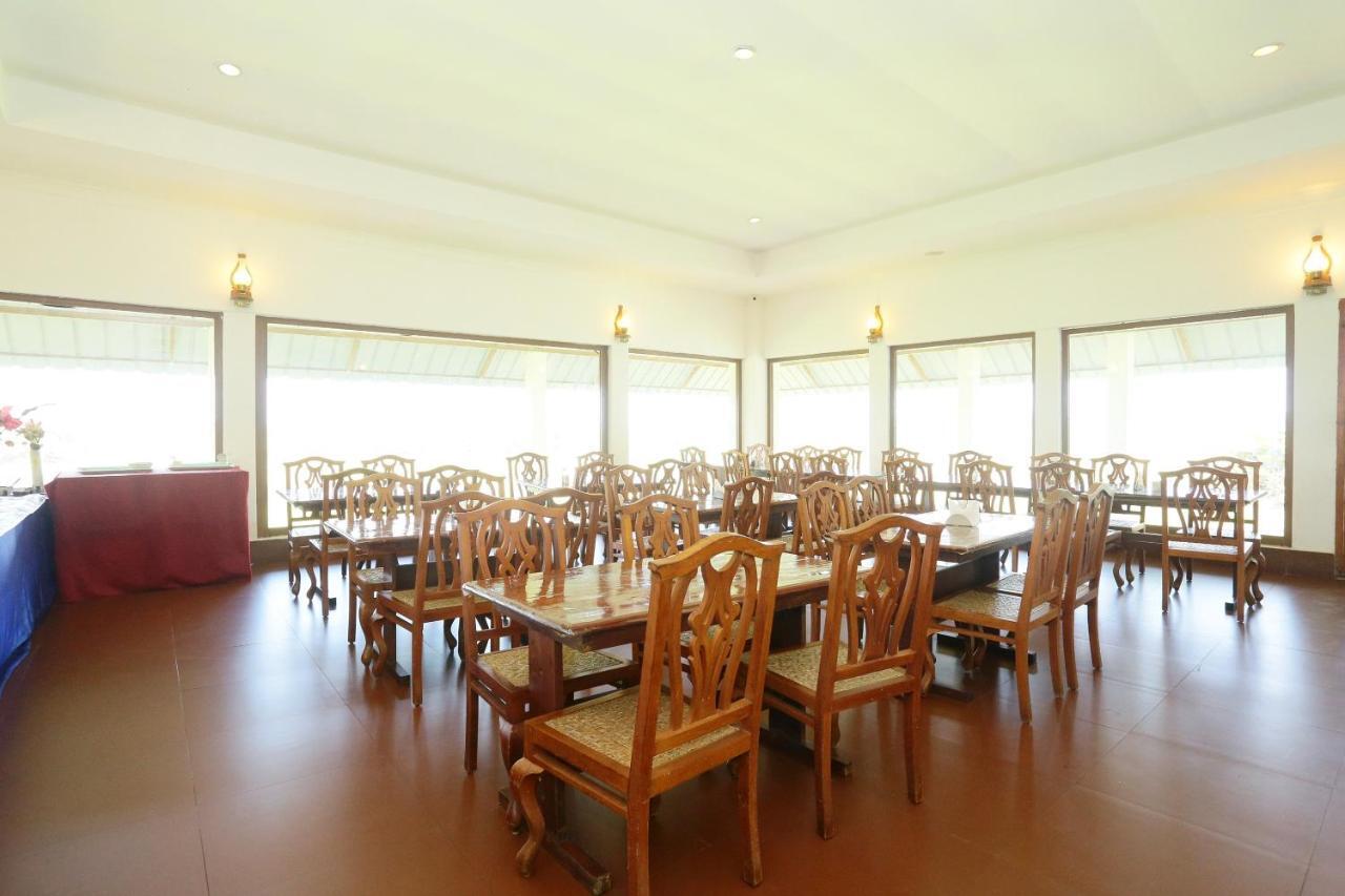 Oyo 26874 Manor Backwater Resort คุมาราคม ภายนอก รูปภาพ